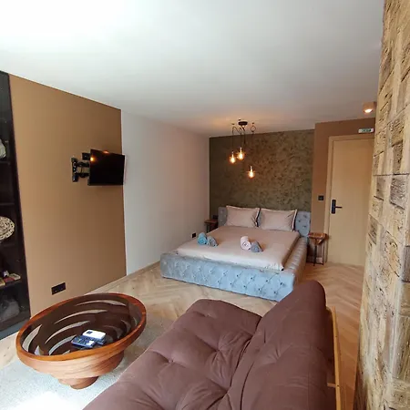 уютно студио 07 Daire Yukarı Cuma